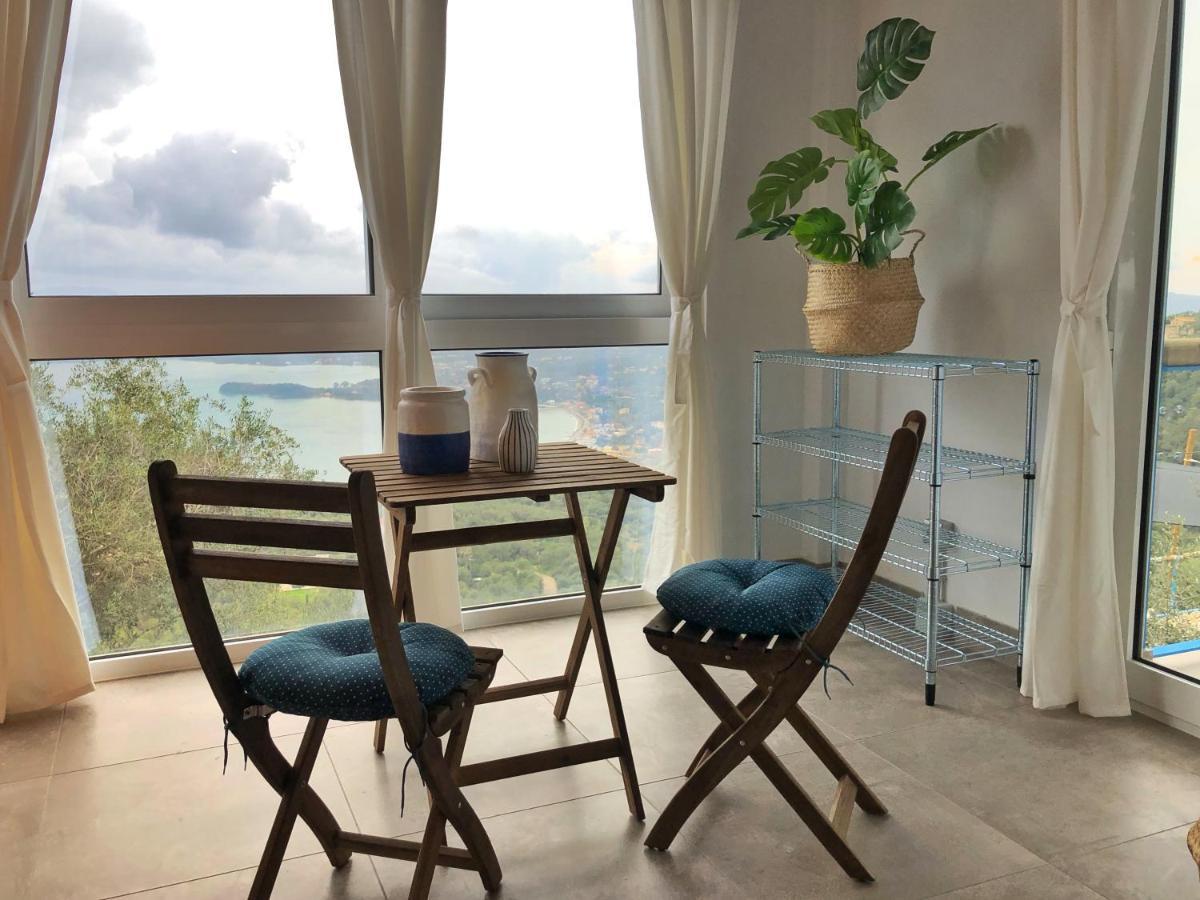 House Sienna Of Villa Intaba Best Views Corfiot Riviera Corfu Island Greece Contemporary Design Pool With Spectacular Sea Views Close To Ipsos Beach Pyrgi  Luaran gambar
